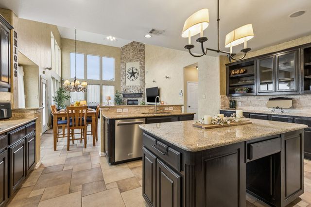 6048 Hidden Creek Lane, Frisco, TX 75036