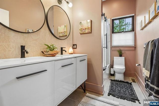 51-02 Greenwood Avenue 2A, Montclair, NJ 07042