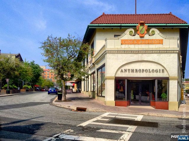51-02 Greenwood Avenue 2A, Montclair, NJ 07042