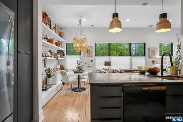 51-02 Greenwood Avenue 2A, Montclair, NJ 07042