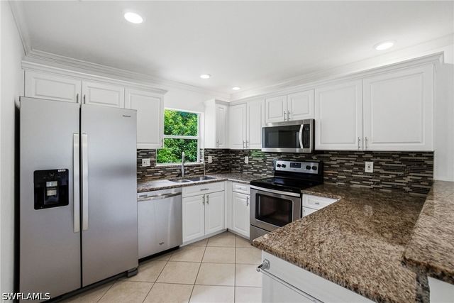 1871 20th AVE NE, Naples, FL 34120