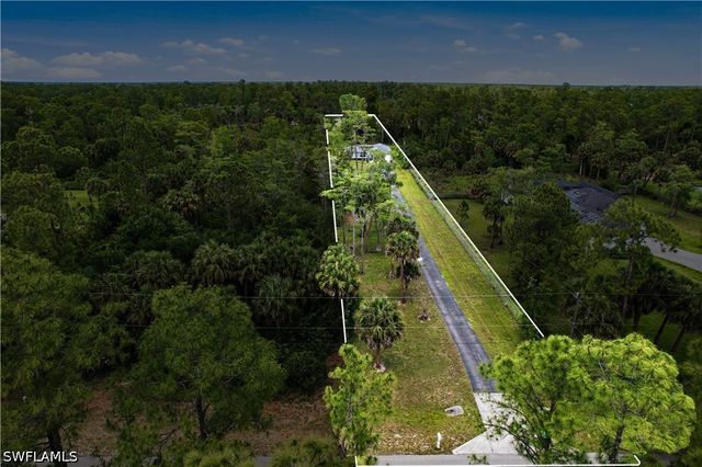 1871 20th AVE NE, Naples, FL 34120