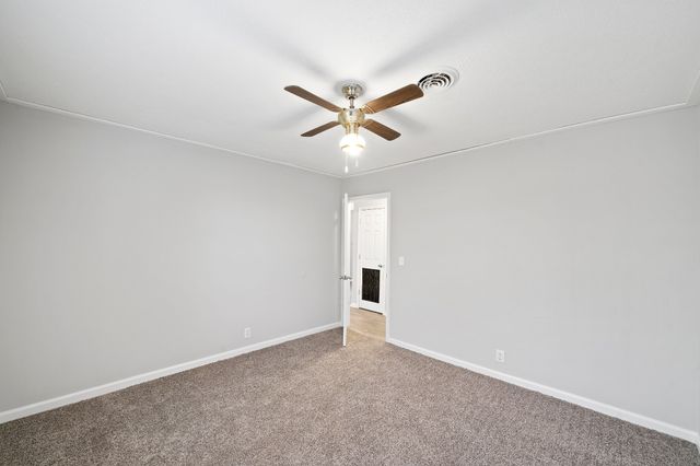 101 Gail St, Oak Grove, KY 42262