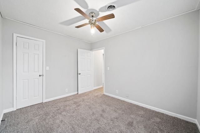 101 Gail St, Oak Grove, KY 42262