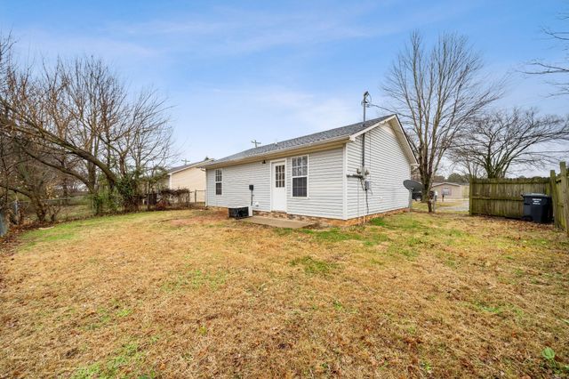 101 Gail St, Oak Grove, KY 42262