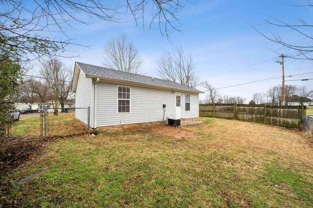101 Gail St, Oak Grove, KY 42262
