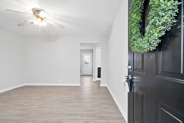 101 Gail St, Oak Grove, KY 42262