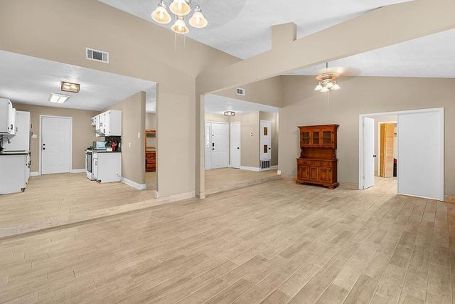5688 Spanish Mission Court, Lake Charles, LA 70605
