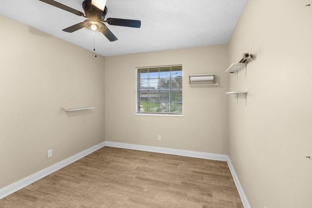 5688 Spanish Mission Court, Lake Charles, LA 70605