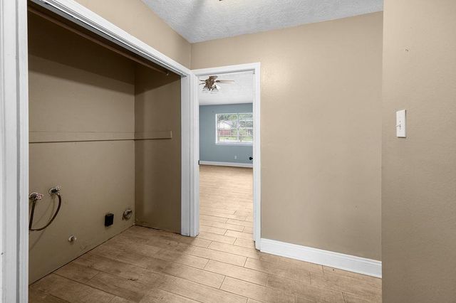 5688 Spanish Mission Court, Lake Charles, LA 70605