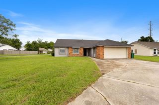 5688 Spanish Mission Court, Lake Charles, LA 70605