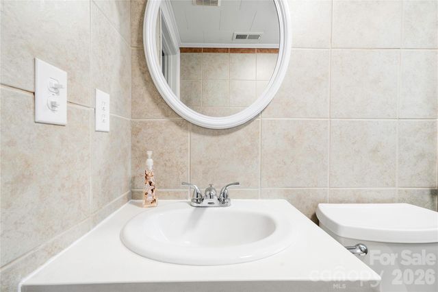 4064 Mount Gilead Church Road, Connelly Springs, NC 28612