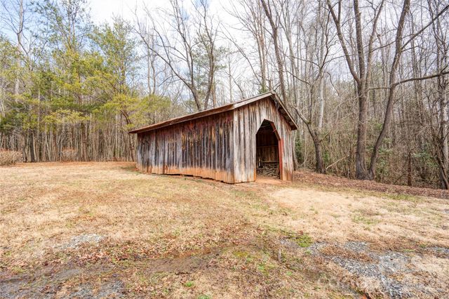 4064 Mount Gilead Church Road, Connelly Springs, NC 28612