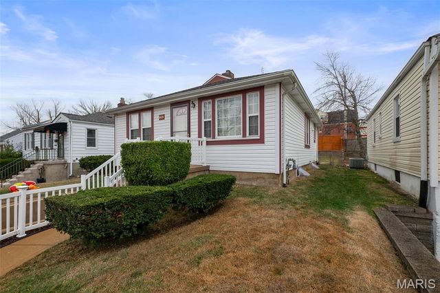 6424 Judson Avenue, Affton, MO 63123