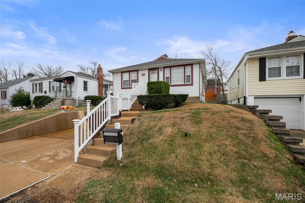 6424 Judson Avenue, Affton, MO 63123