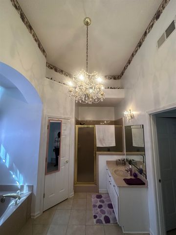 5167 GRAND PINES DR, Unincorporated, TN 38125