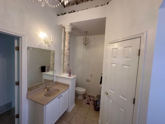 5167 GRAND PINES DR, Unincorporated, TN 38125