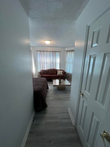 5167 GRAND PINES DR, Unincorporated, TN 38125