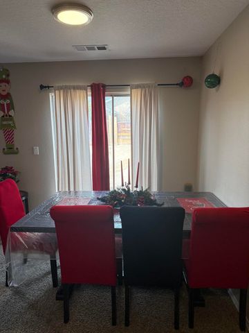 427 Bristlebrush Street SW, Albuquerque, NM 87121