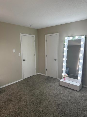 427 Bristlebrush Street SW, Albuquerque, NM 87121