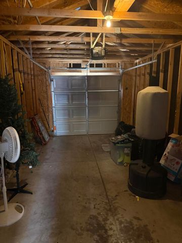 427 Bristlebrush Street SW, Albuquerque, NM 87121