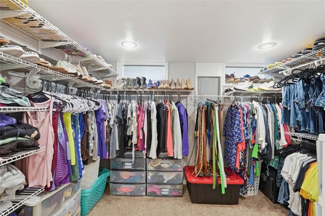 1500 W Salem Avenue, Indianola, IA 50125