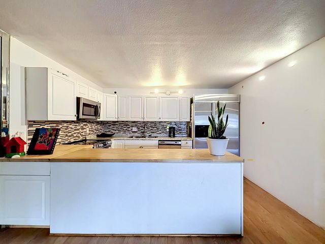 706 Sunny Pine Way F1, Greenacres, FL 33415