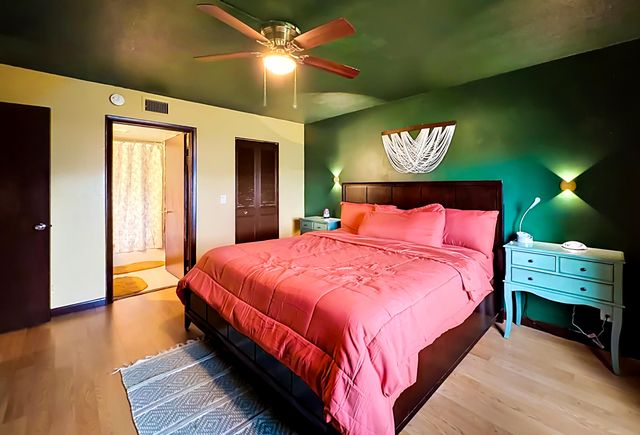 706 Sunny Pine Way F1, Greenacres, FL 33415