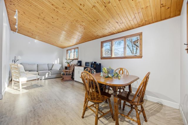 502 12th Street N, Moorhead, MN 56560