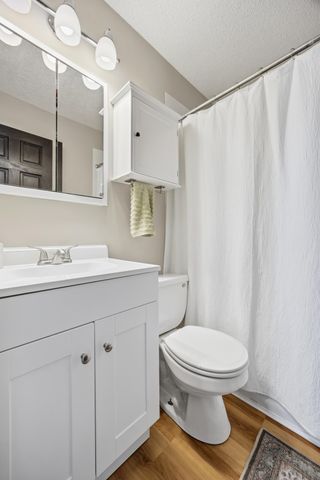 502 12th Street N, Moorhead, MN 56560