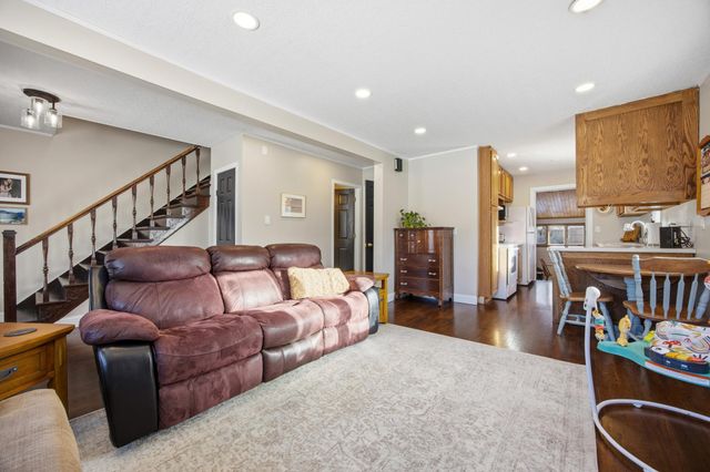 502 12th Street N, Moorhead, MN 56560