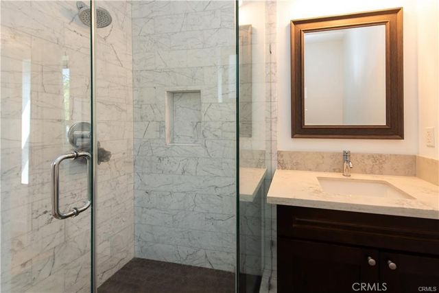 7900 Naylor, Los Angeles, CA 90045