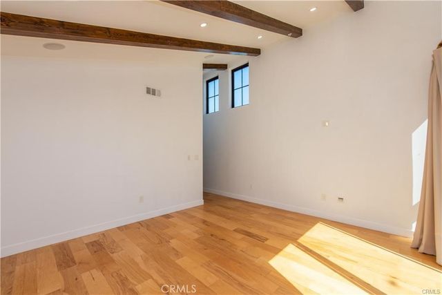 7900 Naylor, Los Angeles, CA 90045