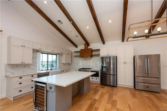 7900 Naylor, Los Angeles, CA 90045