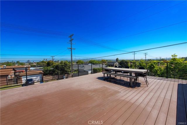 7900 Naylor, Los Angeles, CA 90045