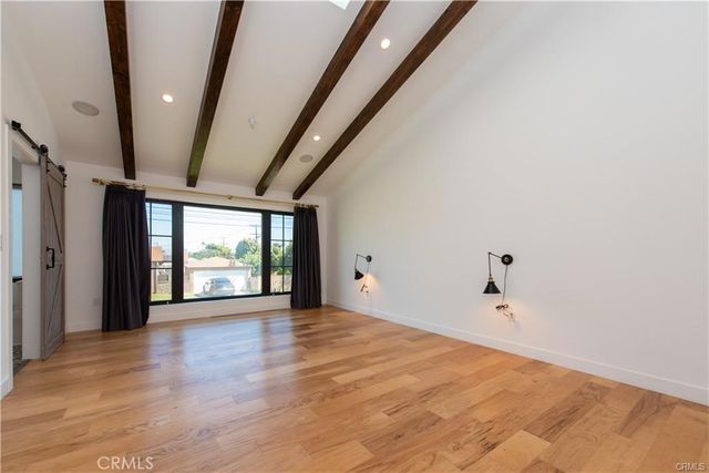 7900 Naylor, Los Angeles, CA 90045