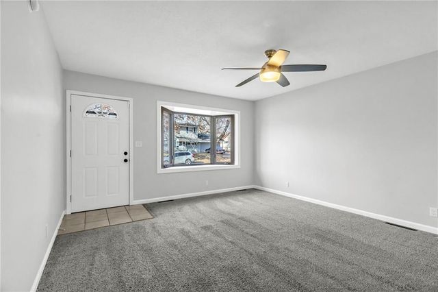 3021 S Venus Street, Independence, MO 64055