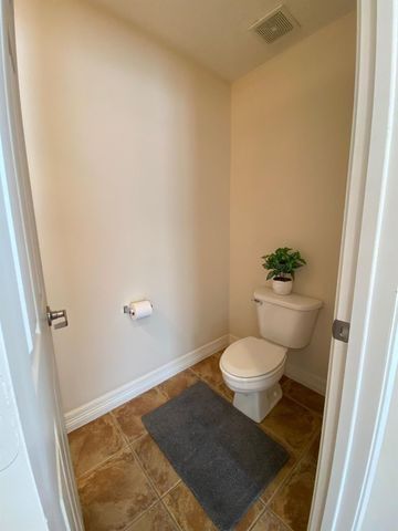 3710 Sherwood Lane 101, Houston, TX 77092
