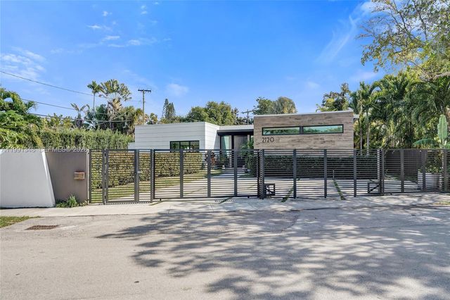 2120 NE 197th Terrace, Miami, FL 33179