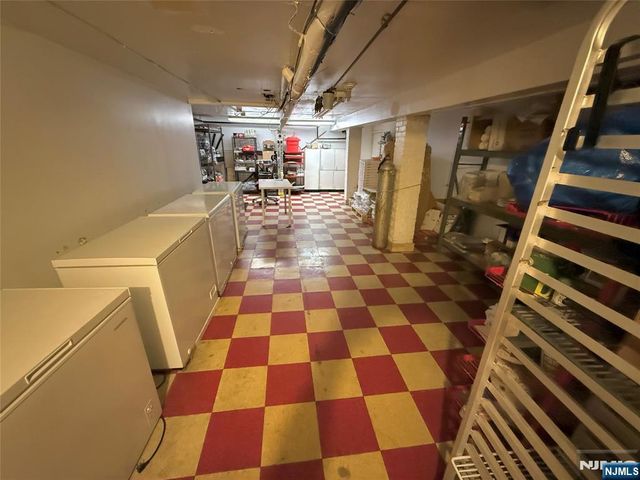 295 Bloomfield Avenue, Caldwell, NJ 07006