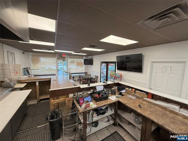 295 Bloomfield Avenue, Caldwell, NJ 07006