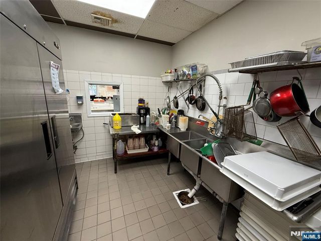 295 Bloomfield Avenue, Caldwell, NJ 07006