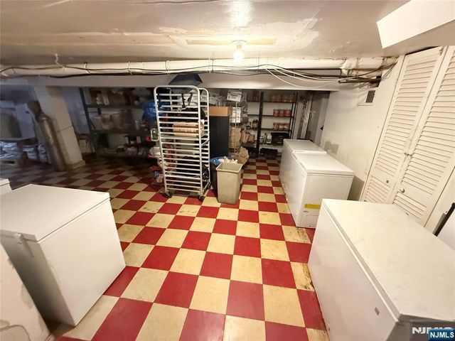 295 Bloomfield Avenue, Caldwell, NJ 07006