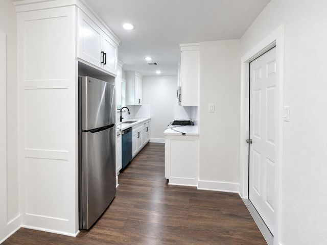 6410 Hopper Road, Houston, TX 77016