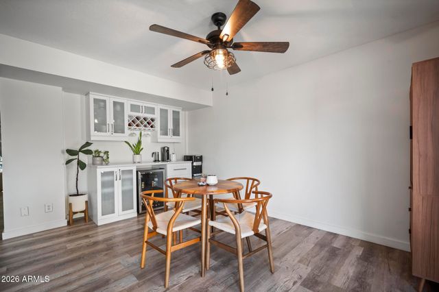 1403 N 44TH Street, Phoenix, AZ 85008
