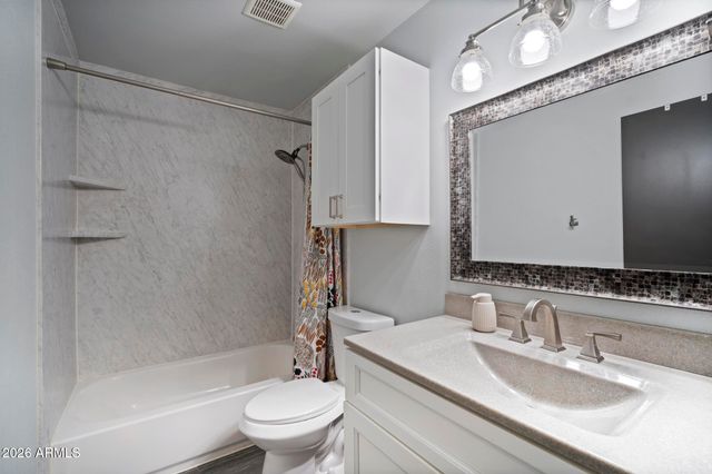 1403 N 44TH Street, Phoenix, AZ 85008