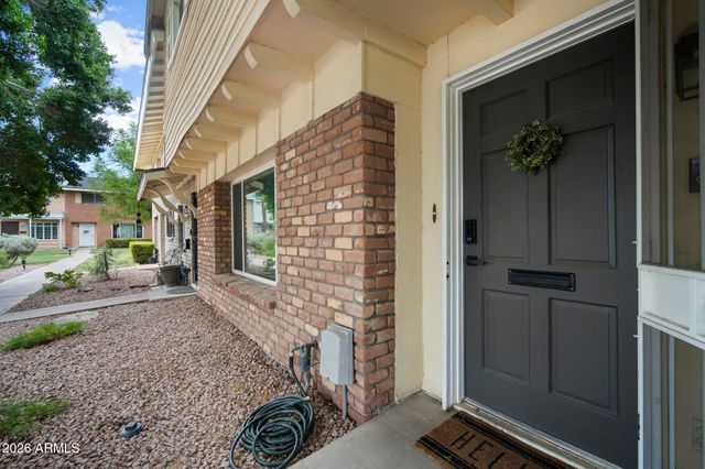 1403 N 44TH Street, Phoenix, AZ 85008