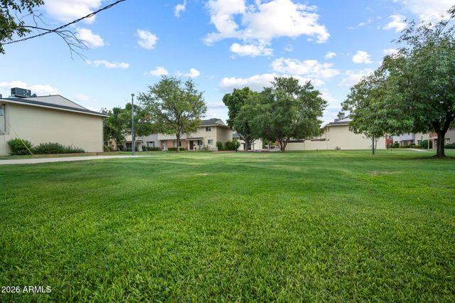 1403 N 44TH Street, Phoenix, AZ 85008