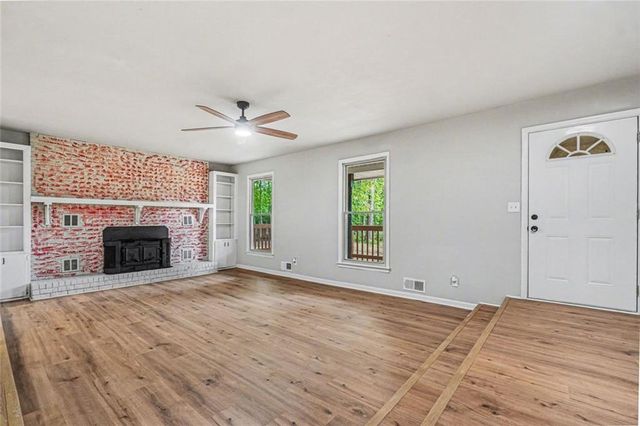 5865 Leah Lane, Powder Springs, GA 30127