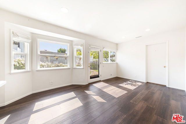 3142 N Naomi Street, Burbank, CA 91504